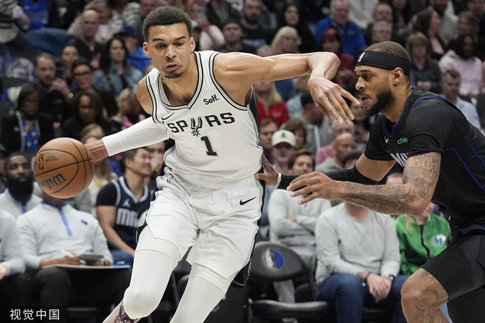 尽管莫布利 尽管莫布利