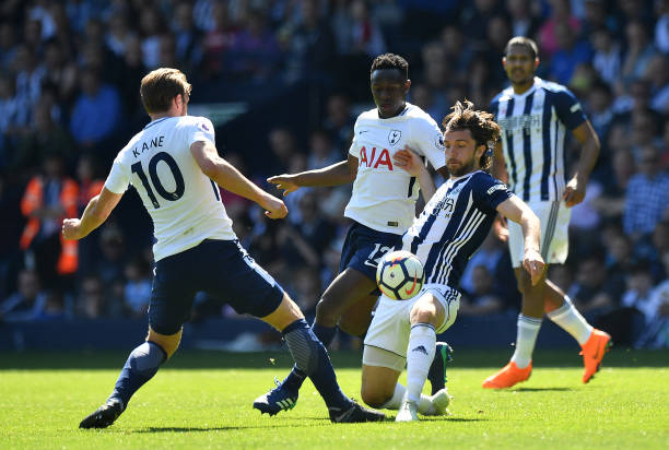 在足球赛场 在足球赛场