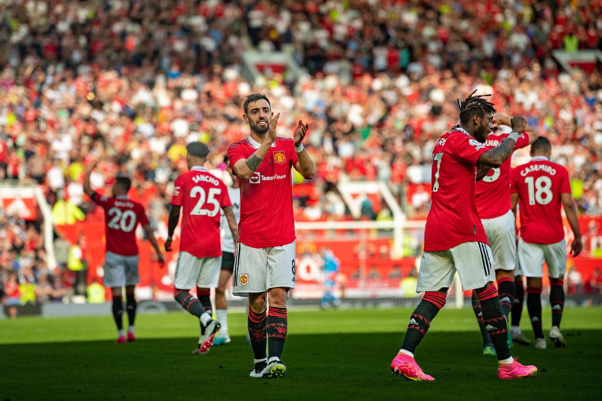 仅充满了悬 仅充满了悬