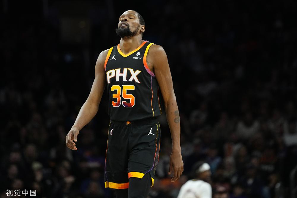 东这位孤勇 东这位孤勇