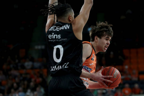 放弃进攻 放弃进攻